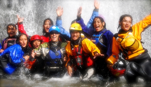 canoe kayak anu shresta katayoon ashraf golden paddle world ceremony 2015 augsburg germany sportscene nelo