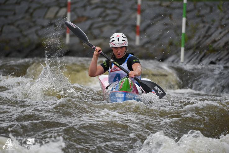 barbora dimovova canoe kayak wildwater downriver czech republic nominee junior award world paddle awards