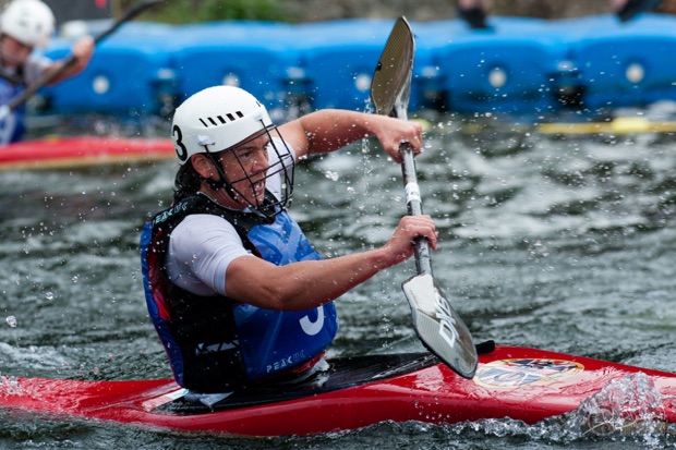 Ginny Coyles canoe kayak polo ginny coyles great britain 2014 nominee world paddle awards golden lifetime award nelo noc sportscene